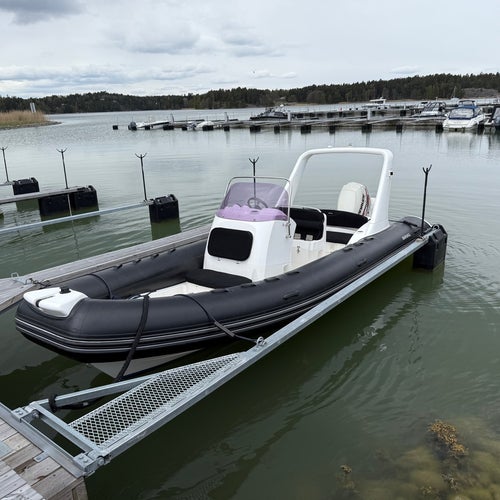 BRIG EAGLE 645/650 - få timmar