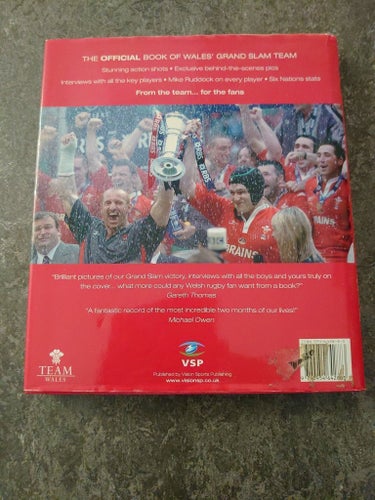 By Team Wales,The official book 2005, six nations champions, Breaking Fire