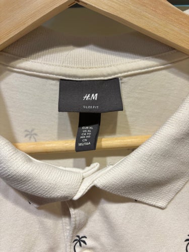H&M vit pikétröja, storlek XL