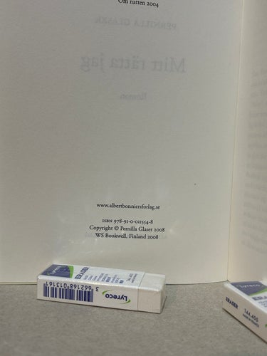 Mitt rätta jag av Pernilla Glaser. Bok. Very Fine plus