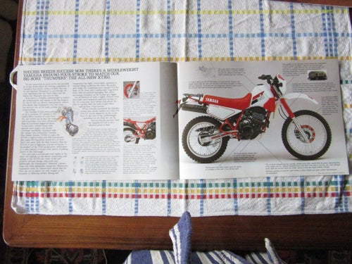 Yamaha XT350 1986 o 1985 brochyr