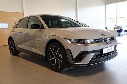 Hyundai Ioniq 5 84 kWh AWD, 325hk, 2026