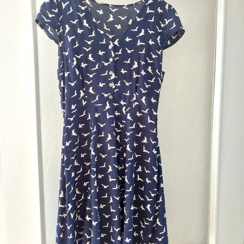 Louche "Cathleen-Bird Tea Dress" - Strl 36 - 100 % viskos