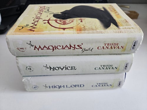 The Black Magician Trilogy av Trudi Canavan