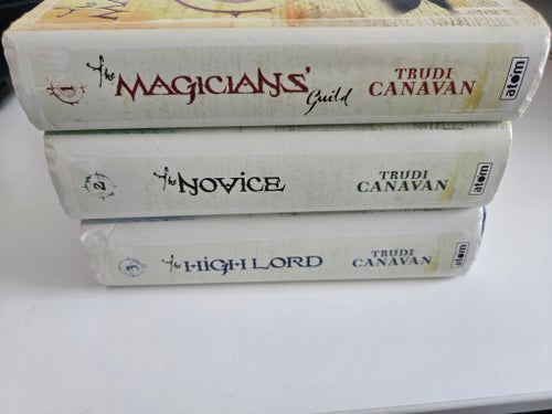The Black Magician Trilogy av Trudi Canavan