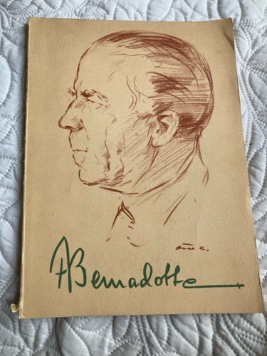 Minnesalbum över Folke Bernadotte