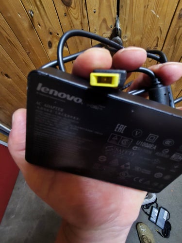 Lenovo AC-adapter