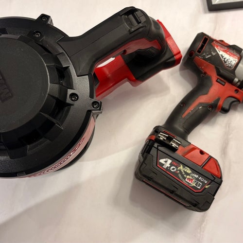 Milwaukee M18 CV-dammsugare och M18-borrmaskin