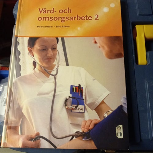 Beg Vård- och omsorgsarbete 2 - Monica Imborn & Britta Åsbrink