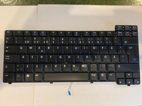 Svenskt tangentbord / keyboard till äldre bärbar HP Compaq NC6000