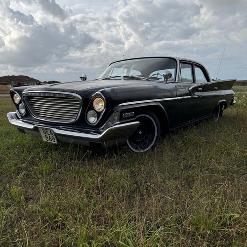Chrysler Newport, Sedan 5.9 V8 Automat