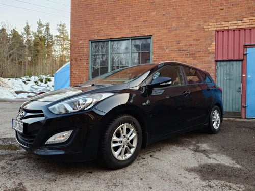Hyundai i30 Kombi 1.6 CRDi Business Euro 5 – 110 hk – Manuell –