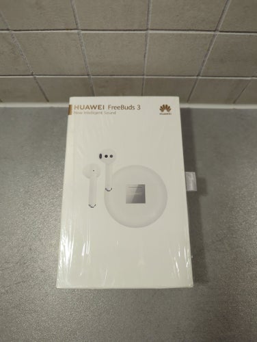 HUAWEI FreeBuds 3 i nyskick kompletta 3 timmars batteritid!!