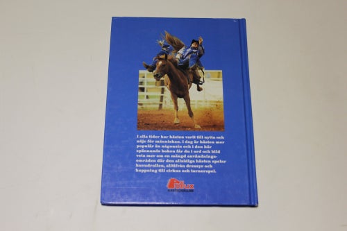 TILL HÄST - från dressyr till rodeo - Sarah Thunholm