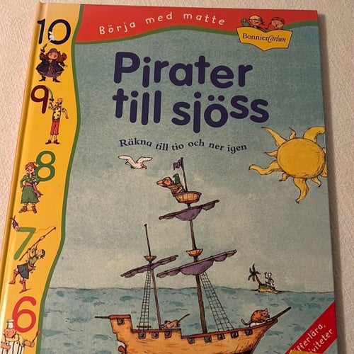 Bok: Pirater till sjöss av BonnierCarlsen