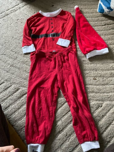 Julpyjamas/dräkt med tomtemössa, storlek 86/92