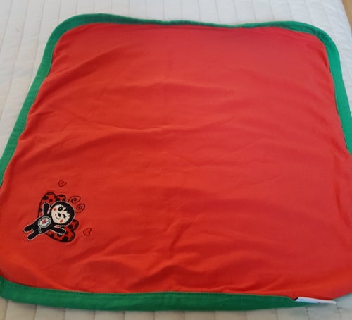 Dresstwice Filt. CA 40X40 CM. BOMULL. MYCKET FINT SKICK