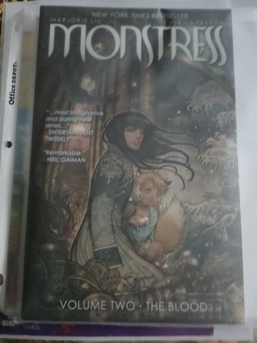 Monstress Volume Two: The Blood av Marjorie Liu, Sana Takeda, 2017