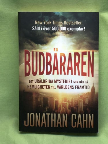 Budbäraren / Cahn, Jonathan