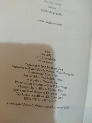 Allie Finkles regler för tjejer - Flytten - Meg Cabot. Bok. Very Fine plus, BM