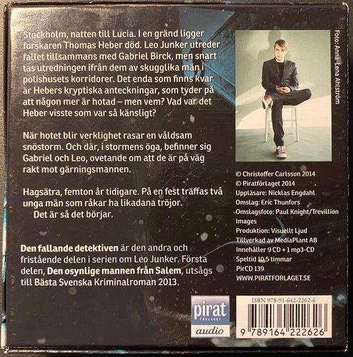 9 CD + 1 mp3 cd "Den Fallande Detektiven" av Christoffer Carlsson (Ljudbok CD)