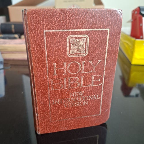 Holy Bible New International Version 1978