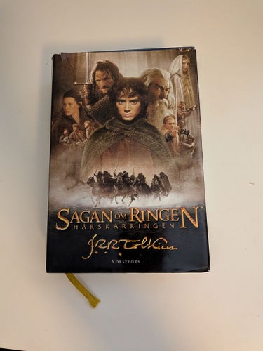 Komplett i en volym! J.R.R Tolkien – Sagan om Ringen (Inbunden/Filmomslag)