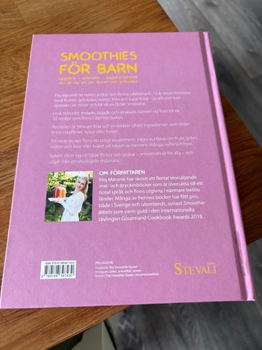 Smoothies för barn av Eliq Maranik, 2019