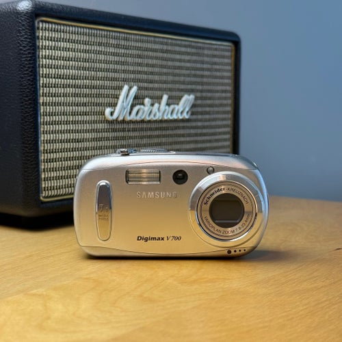 Samsung Digimax V700 – snabb frakt