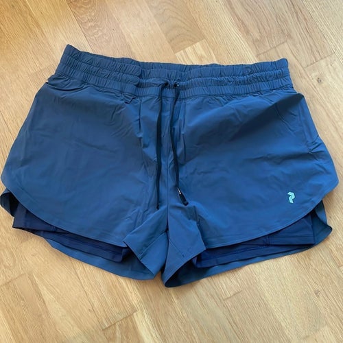 Peak Performance mörkblå träningsshorts, XL