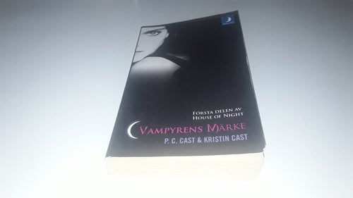 House of Night del 1 - Vampyrens märke - P.C Cast & Kristin Cast