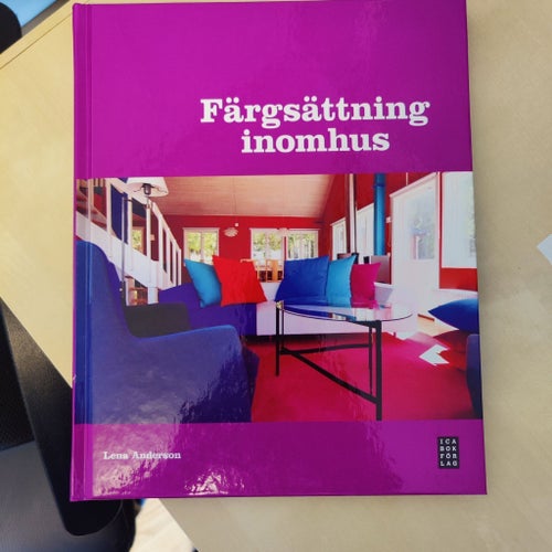 Färgsättning inomhus av Lena Anderson