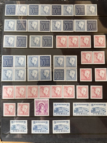 Postfrisk lot med bla 18ex 30ö röd Gustav VI Adolf typ 1. Högt katalog-värde!!