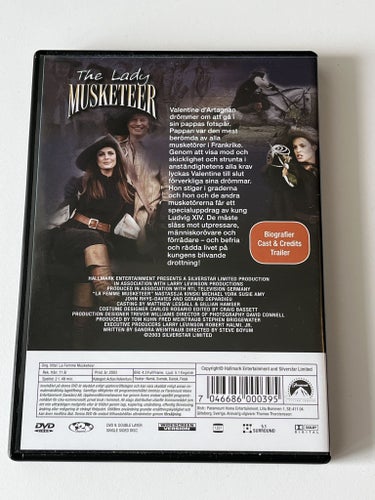 The lady musketeer (Gerard Depardieu & Michael York, 2003). Beg. DVD