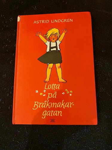 Lotta på Bråkmakargatan 1962 Astrid Lindgren Gott skick.