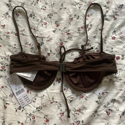 Gina Tricot brun bikiniöverdel, storlek S