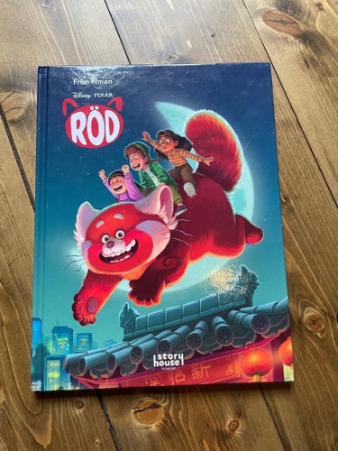 Disney PIXAR RÖD