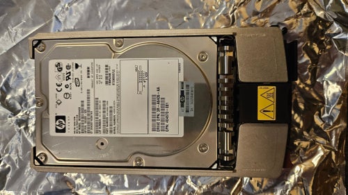 300GB 10K SCSI U320