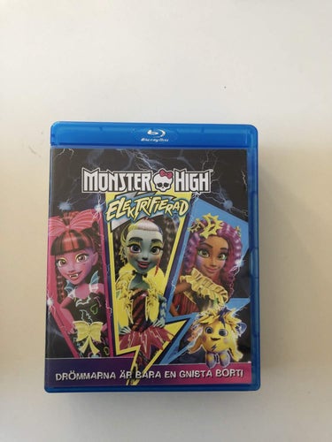 Bluray: Monster High - ELEKTRIFIERAD  TOPPSKICK !!