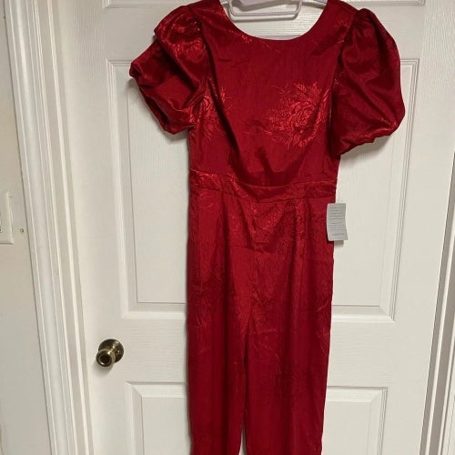 Lulus röd jumpsuit, storlek S