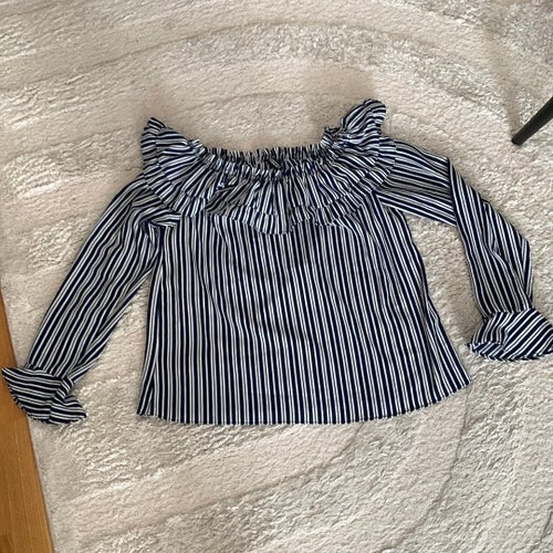 H&M Divided vit och blå blus, storlek EUR 36