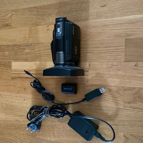 Sony HDR-CX730 Videokamera med Tripod