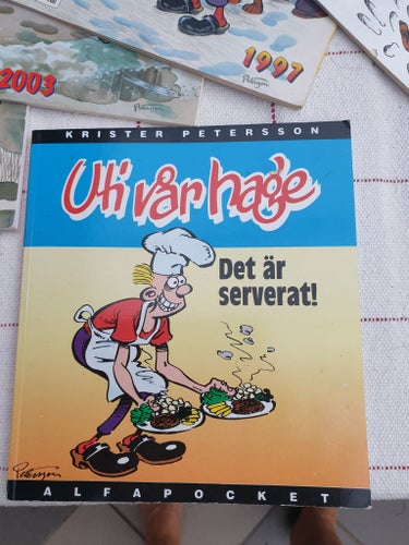 Uti vår hage: Det är serverat! av Krister Pete m.f rsson, 2005