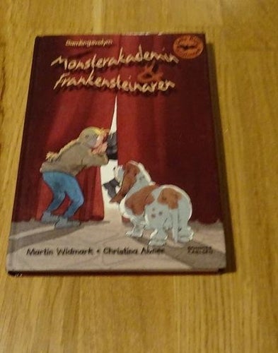 Nelly Rapp Monsterakademin & Frankensteinarna  Widmark Alvner