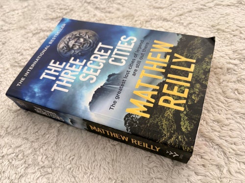 The Three Secret Cities av Matthew Reilly, 2019