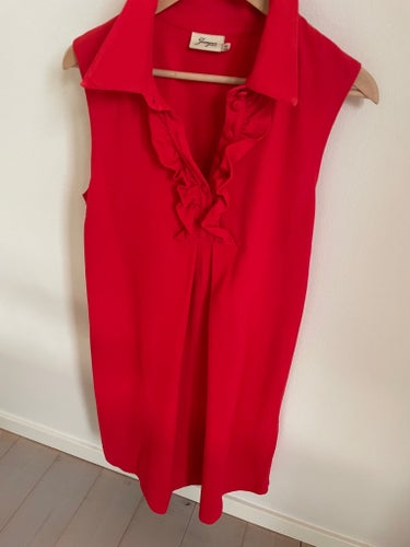 Jumperfabriken röd klänning storlek XL