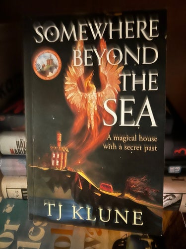 Somewhere Beyond the Sea av T.J. Klune