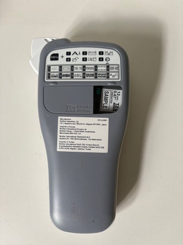 Brother P-touch H102 märkmaskin
