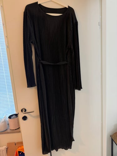 SHEIN Curve svart klänning, storlek 0XL