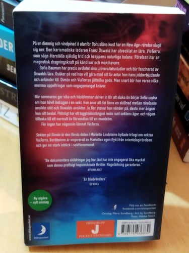 Sekten på Dimön av Mariette Lindstein. bok, pocket. Very good plus